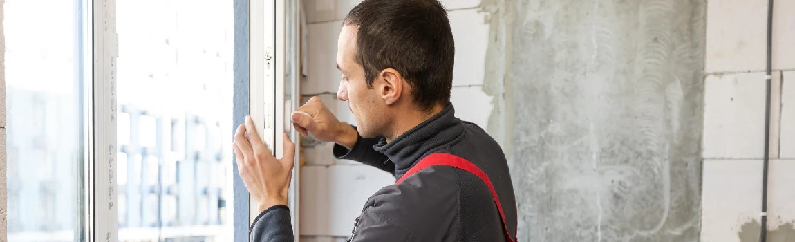 Emergency Cracked Windows Repair Services in Sarasota Springs, FL