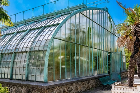 Affordable Cost of Glass Greenhouse Repair Services in Sarasota Springs, FL