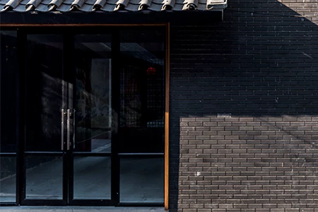 Storefront Glass Installers in Sarasota Springs, FL